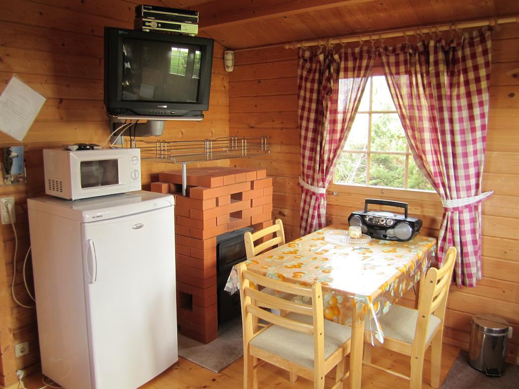 Pivarootsi Holiday Village Bilik gambar